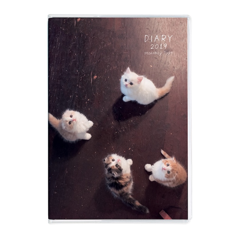 cat-3 写真を担当したねこ＆いぬノートダイアリーが発売されました